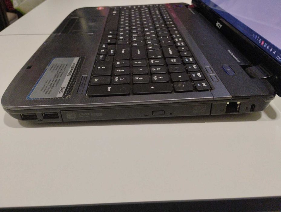 Ноутбук Acer Aspire 5542 G .