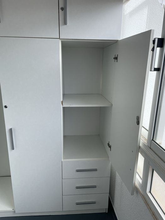 Roupeiro branco 3 portas 120cm