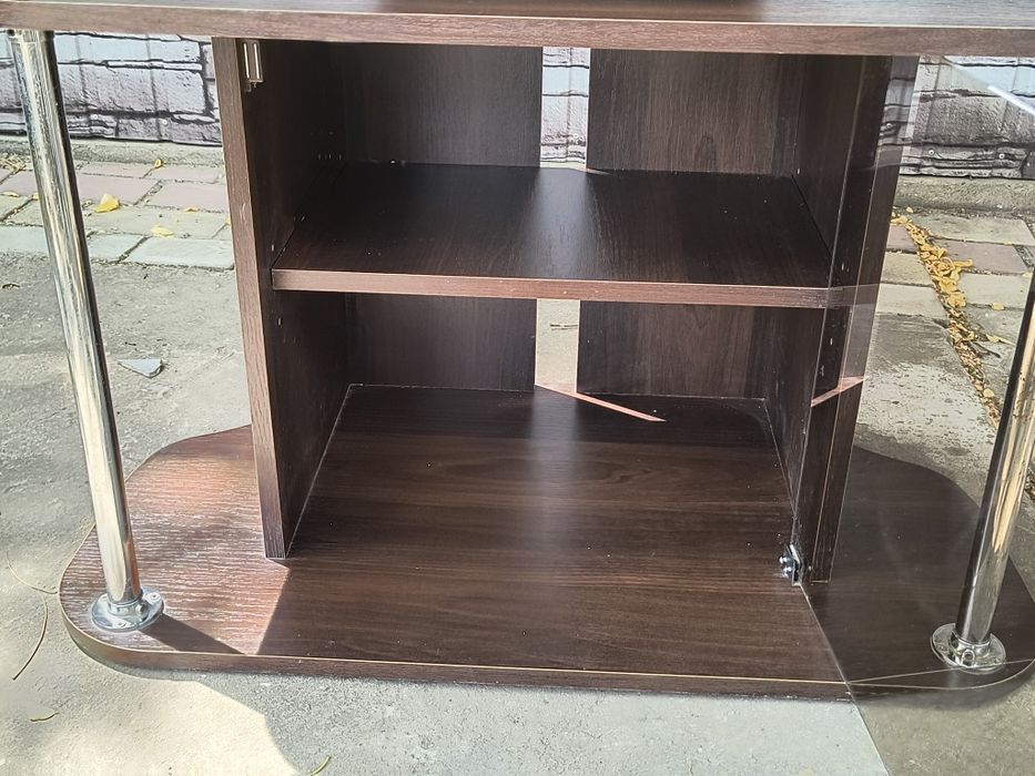 Стойка подставка полка под телевизор