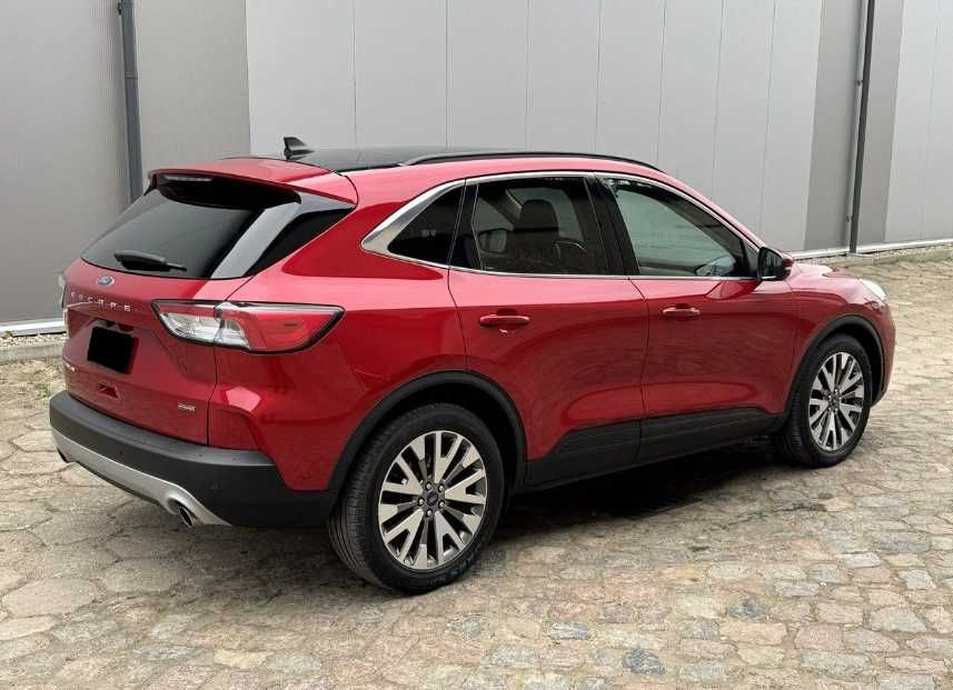 Ford Escape Titanium Hybrid 2020