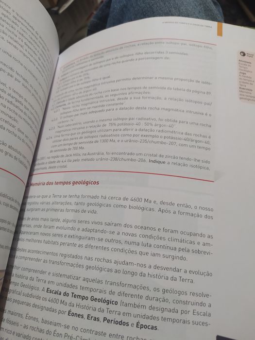 Biologia e geologia bio geo foco conjunto manuais 10° ano- portes grát