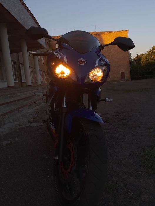 Продам або обміняю Viper V250 F2