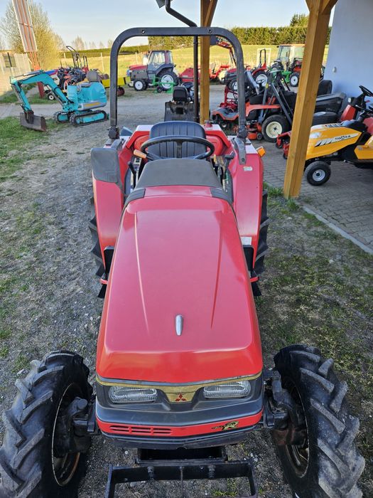 Traktorek japoński 4x4