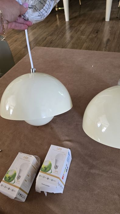 2 nowe lampy nad stół, barek średnica 25 cm