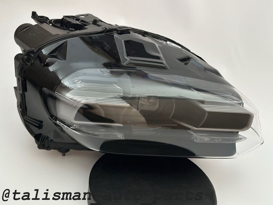 Porsche Taycan 9J1941032G фара передня оптика наявність