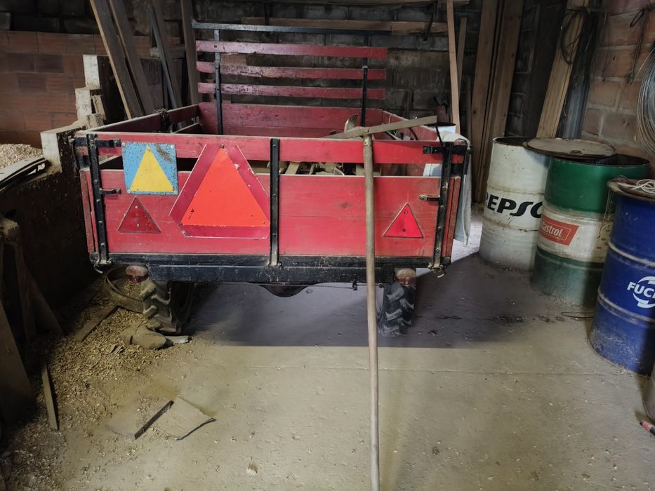 Trator 14cv com caixa