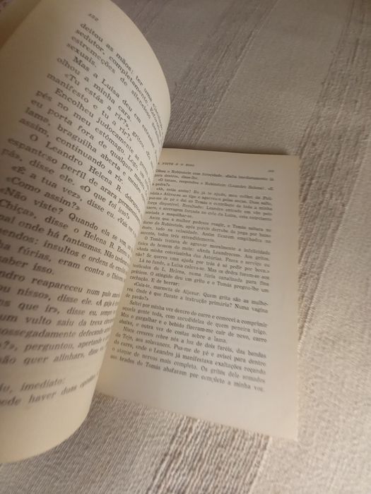 A Noite e o Riso Nuno Bragança Terceira edição