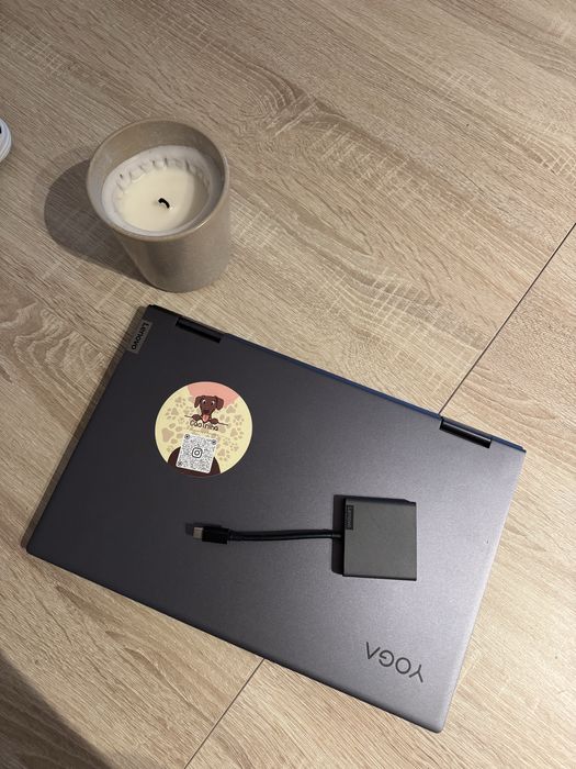 Lenovo Yoga 7 2-in-1 Gen10 (14” Intel)