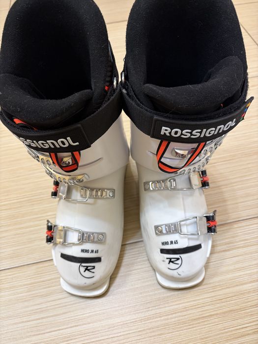 Buty Rossignol Hero Jr r. 235,