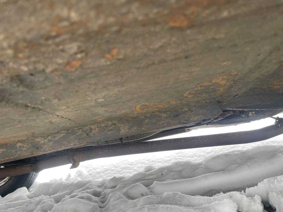 Продаєця ваз 21011. На повному бойовому ходу