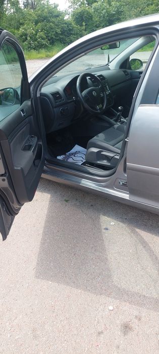 Продам фольксваген гольф 5