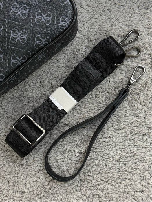 Сумка guess гес чоловіча через плече месенджер