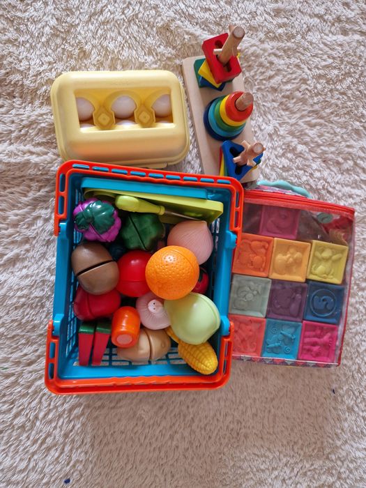 Набір розвиваючих іграшек