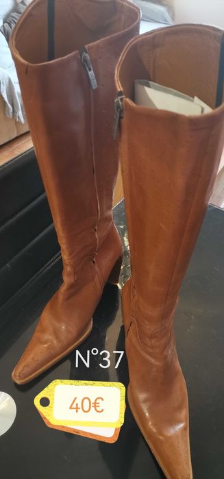 Botas e Sapatos em bom estado