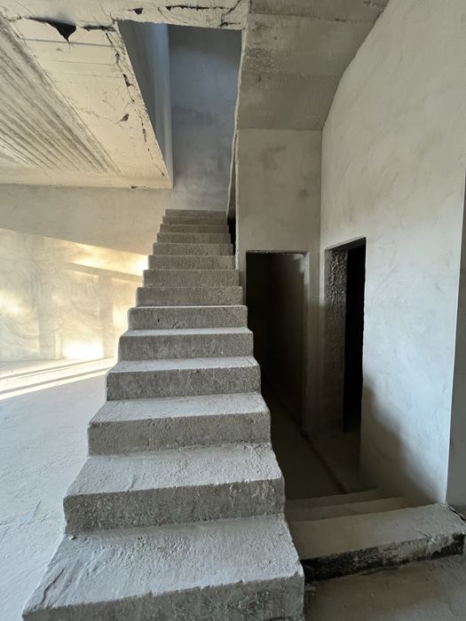 Продається таунхаус із сучасним дизайном р-н Каскад. Розтермінування.