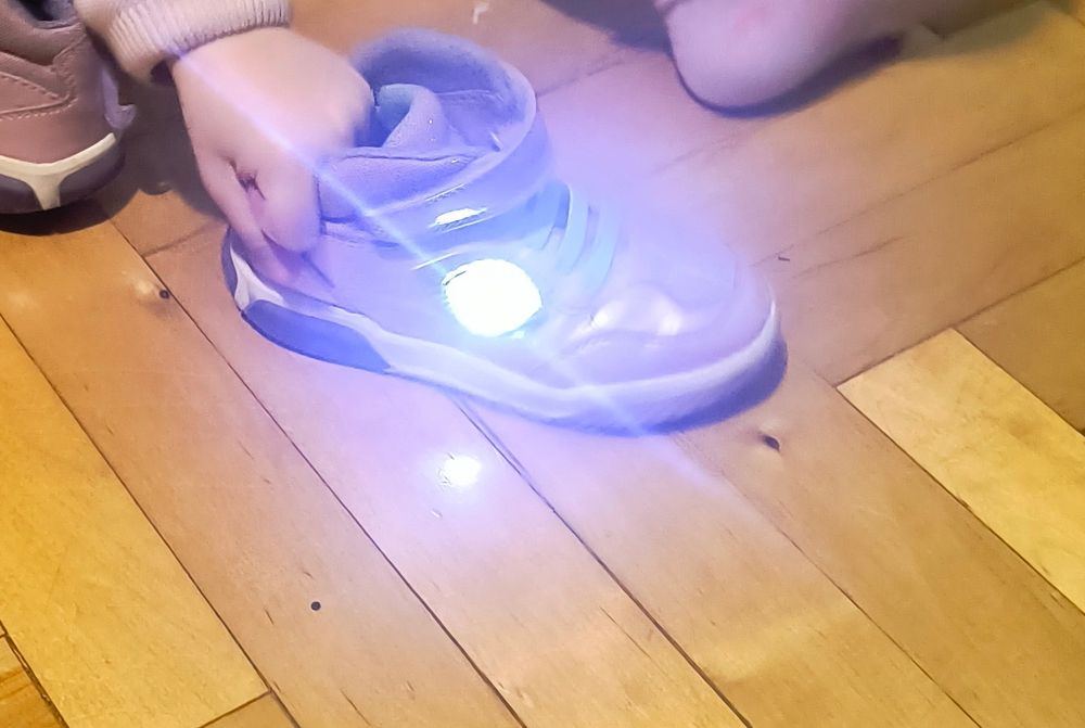 Buty jesienne Geox róż. 28