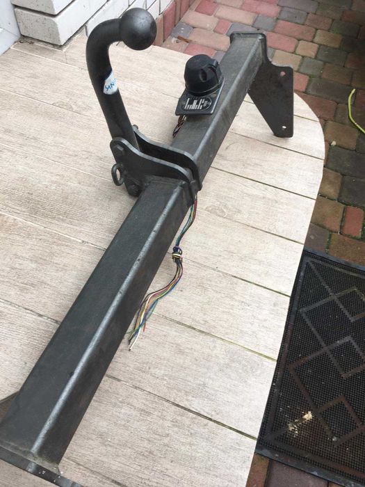 Фаркоп Thule/Brink. силовий, оригінал. Для джипа чи буса.