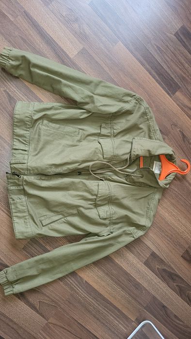 Куртка, колір хакі , 46-48