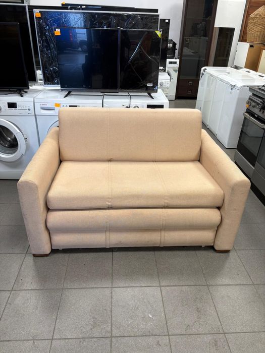 Kanapa .sofa . wersalka. Możliwy transport