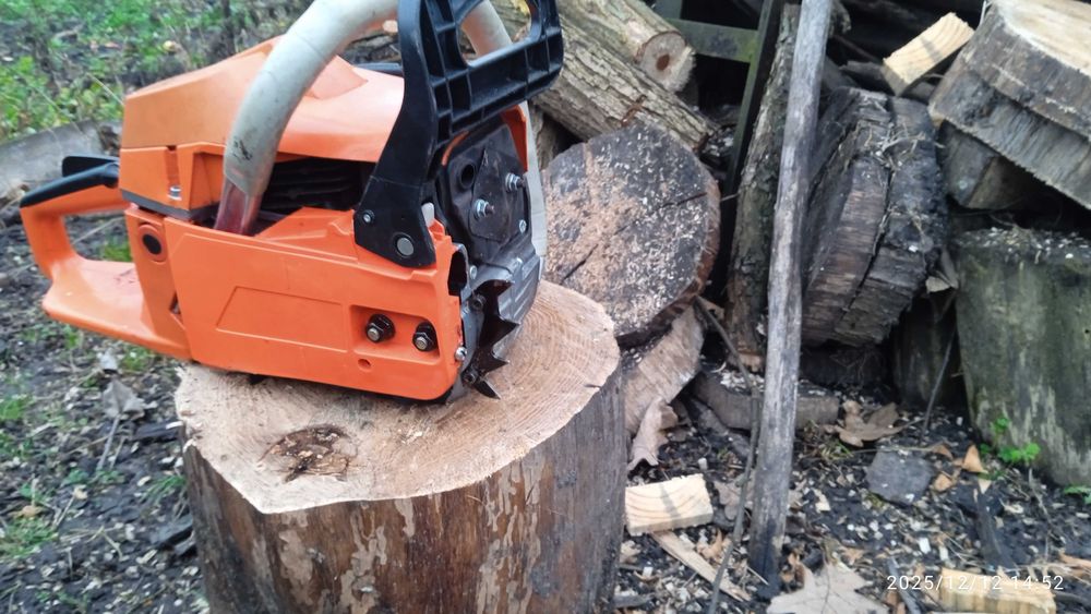 Продам бензопилу