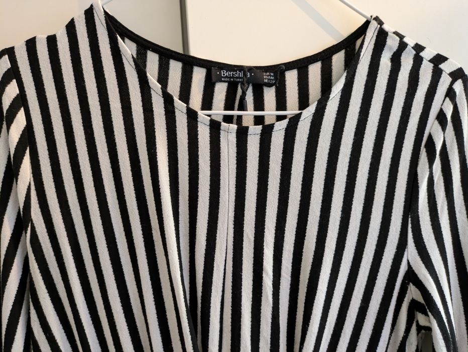 Bershka sukienka paski biało czarne White black stripes wiskoza 38 M