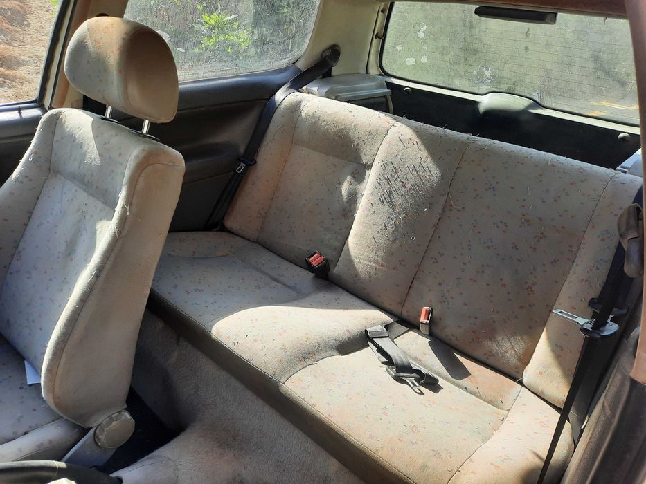 VW Polo 1998 - 700€ negociáveis