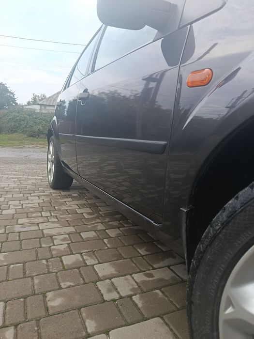 Ford fiesta 1.4 2007 рік