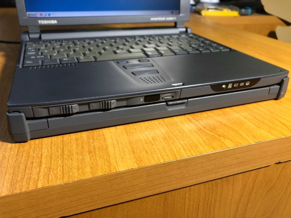 Laptop Retro Toshiba Portege 3480CT Pentium III 500 MHz, 128MB RAM