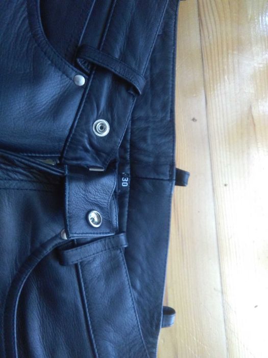 spodnie skórzane bockle unisex