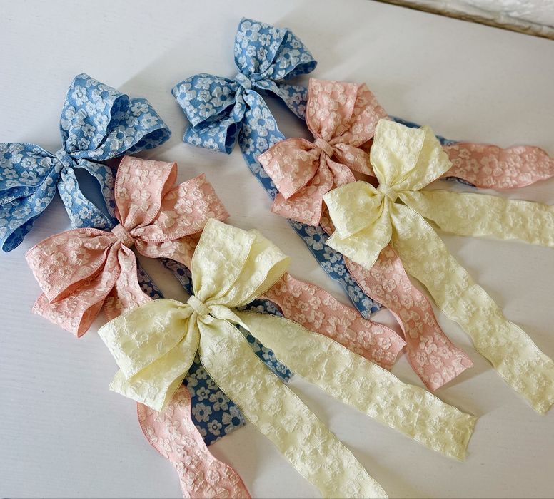 Банти,бантики ручної роботи,банти на волосся,заколки,новорічні прикрас