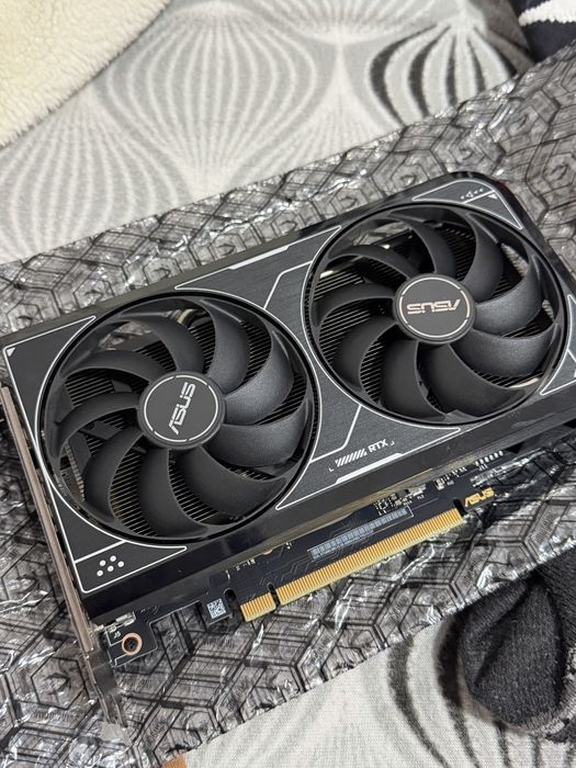 Rtx 4060 8gb asus oc edition