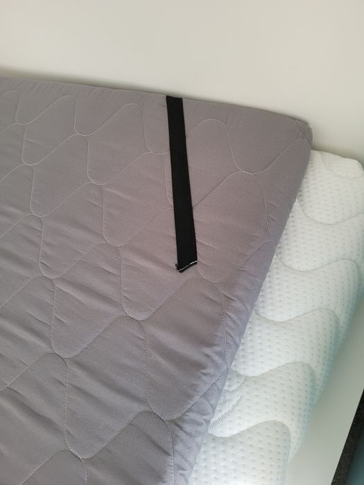 Nakładka na łóżko, materac. Włókno kokosowe + gąbka.