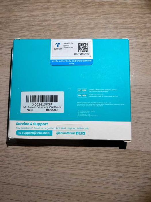 Iniu BI-B6 megapower slim 10.000 mAh power bank.