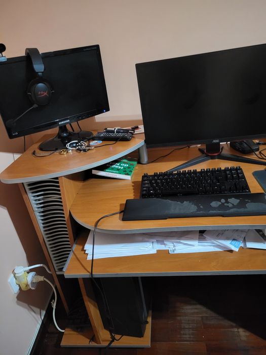 Secretária como nova