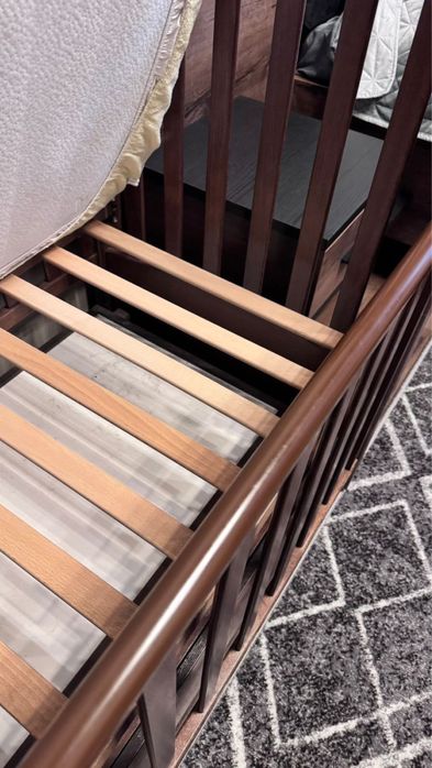 Дитяче ліжко, ліжечко в чудовому стані! Майже як нове