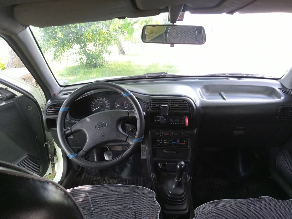 Nissan sunny 1.4 SLX