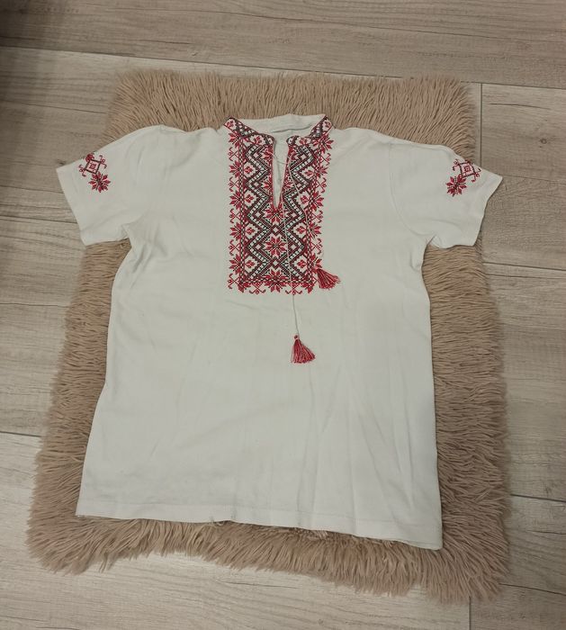 Продам одяг в гарному стані