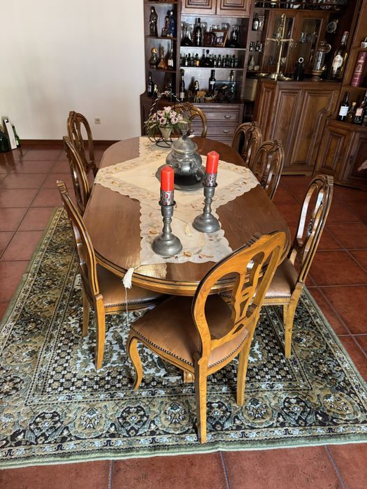 Sala antiga, material com muita qualidade