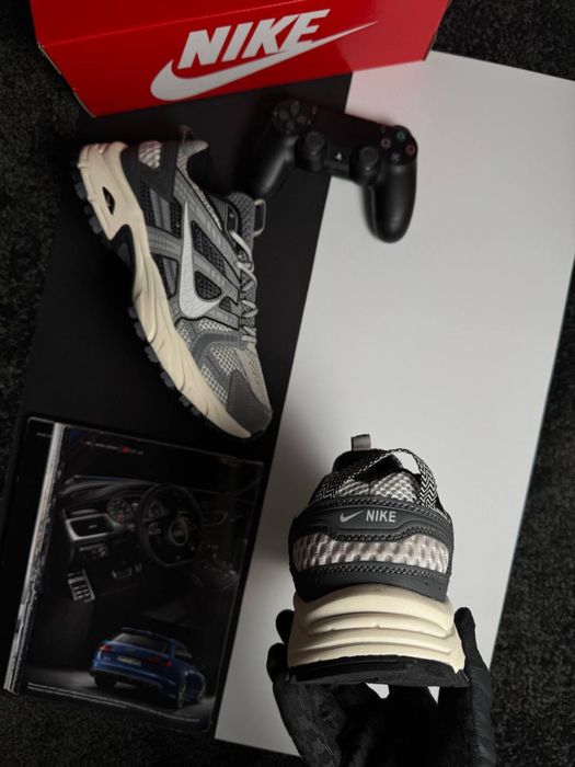 Чоловічі кросівки найк Nike V2K Grey Beige [41,42,43,44,45]