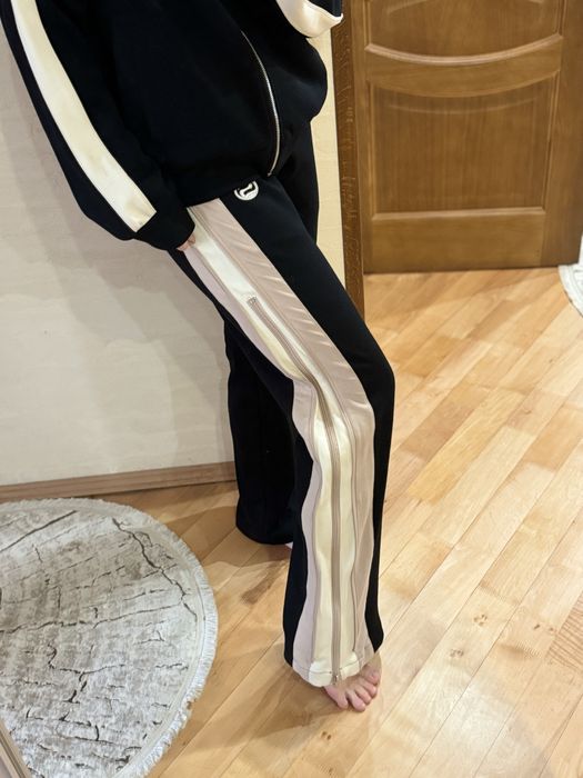 Спортивний костюм