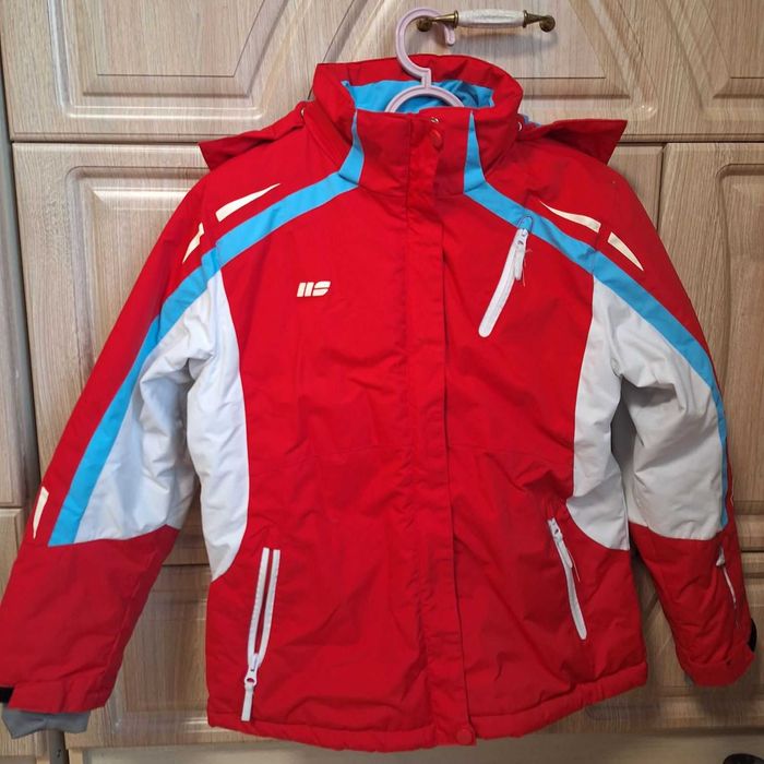 Спортивна лижня куртка HotStuff 11/12 років 152см унісекс