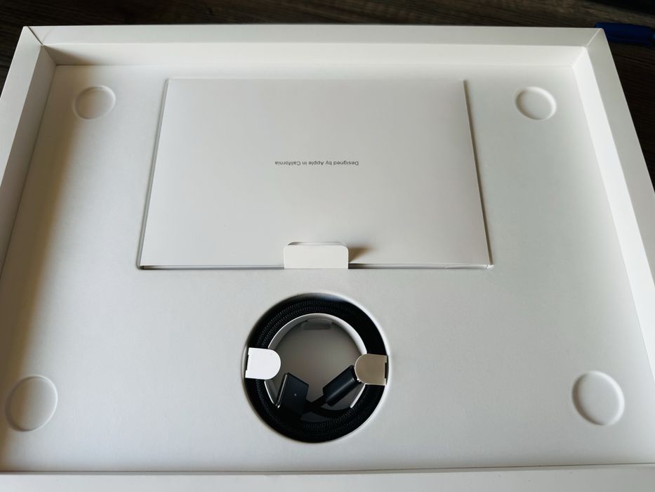 MacBook Pro 14 M5 16/512GB 4ciclos