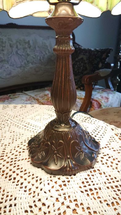 Lampa Tiffany bardzo dekoracyjna