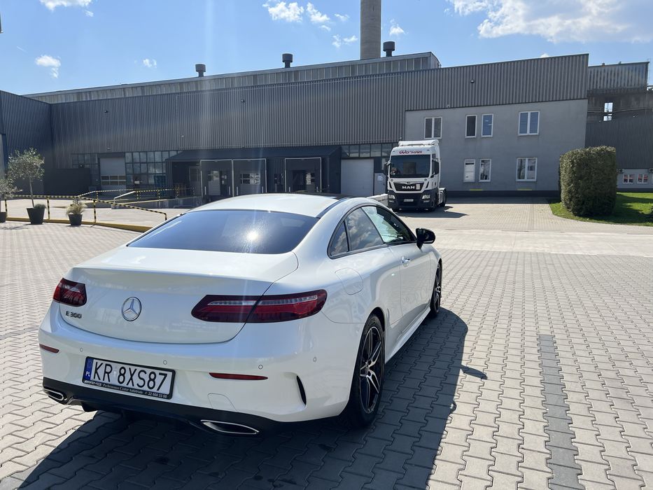 Mercedes E300 coupe Promocja Swiateczna