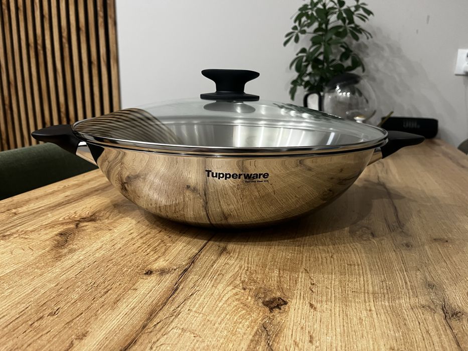 Wok garnek Tupperwarw