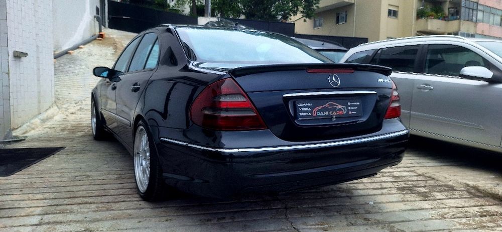 Mercedes-Benz E220 cdi