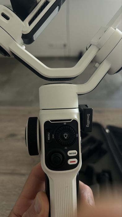 Стабілізатор (гімбал) Zhiyun Smooth 5 White + кейс + мініштатив