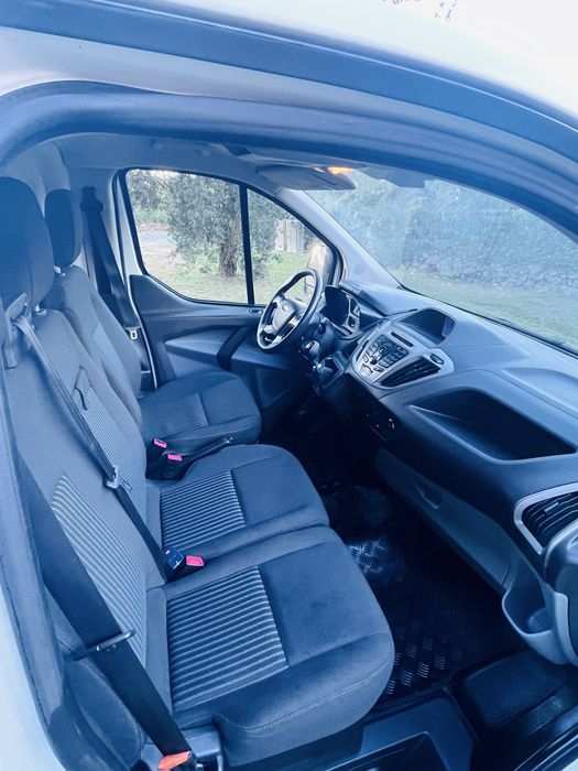 Ford Transit Custom L2H1 2.2 tdci 125cv