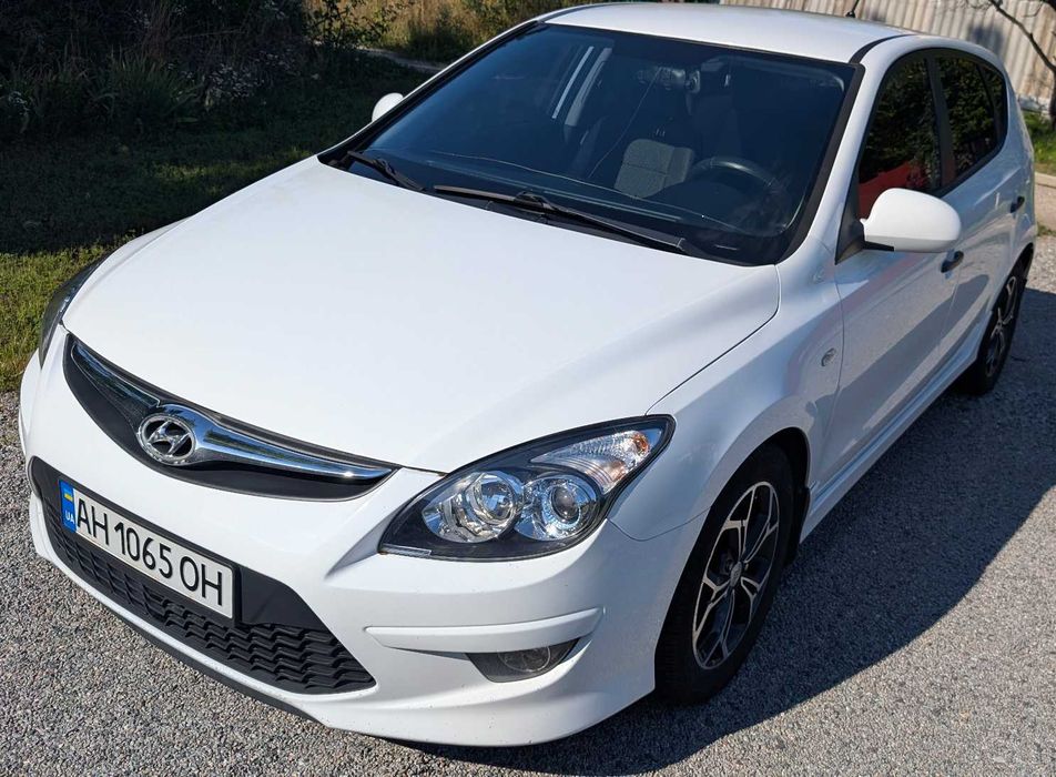 Hyundai i30 2011