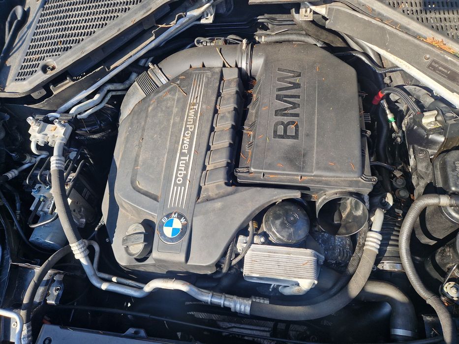 BMW x5 e70 lift  3.0  benzyna  Części
